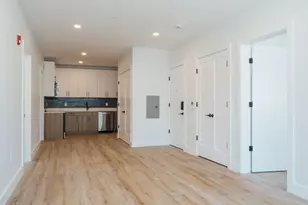 67 Dr Martin L King Blvd, Newark, NJ 07104 - Photo 6