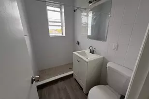 404 Stegman Pkwy, Jersey City, NJ 07305 - Photo 12