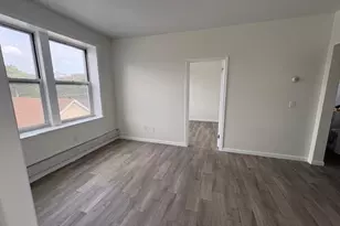 404 Stegman Pkwy, Jersey City, NJ 07305 - Photo 8