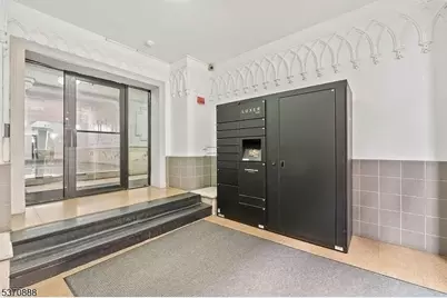 275 Harrison Ave #B1, Jersey City, NJ 07304 - Photo 28