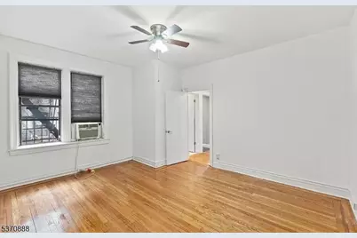 275 Harrison Ave #B1, Jersey City, NJ 07304 - Photo 18