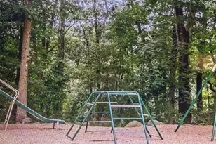 117 Treetop Ct, Bloomingdale, NJ 07403 - Photo 4
