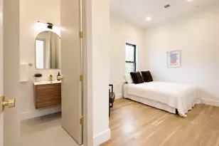 7 Pierce Ave, Jersey City, NJ 07307 - Photo 8