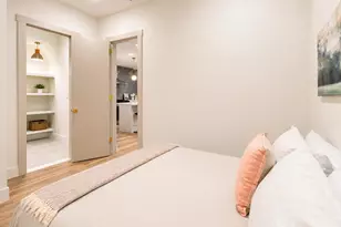 7 Pierce Ave, Jersey City, NJ 07307 - Photo 4