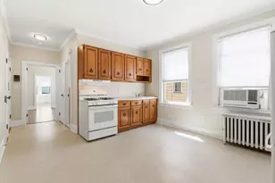 73 Newman Ave, Bayonne, NJ 07002 - Photo 4