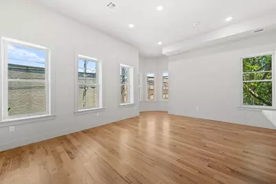 150 West Side Ave #2, Jersey City, NJ 07305 - Photo 1