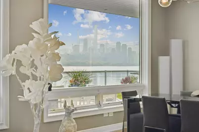 3 Somerset Lane #310, Edgewater, NJ 07020 - Photo 8