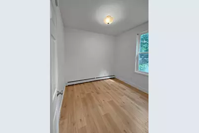 132 Bayview Ave #1, Jersey City, NJ 07305 - Photo 12