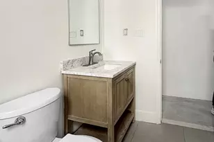 132 Bayview Ave, Jersey City, NJ 07305 - Photo 10