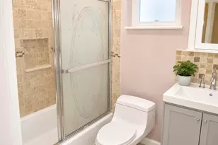 136 Randolph Ave, Jersey City, NJ 07305 - Photo 8