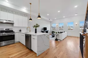 94 Van Horne St, Jersey City, NJ 07304 - Photo 2