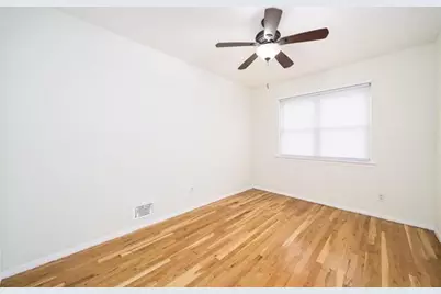 178 West 17th St #1, Bayonne, NJ 07030 - Photo 8