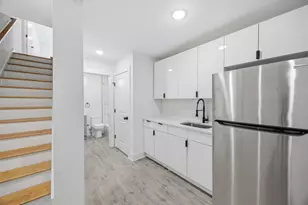 234 Webster Ave, Jersey City, NJ 07307 - Photo 10