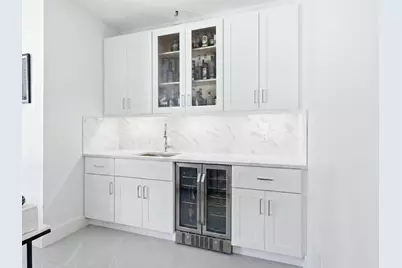 290 Griffith St #1, Jersey City, NJ 07307 - Photo 6