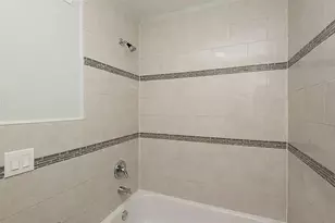 28 Van Cleef St, Jersey City, NJ 07305 - Photo 10