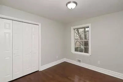 28 Van Cleef St #2, Jersey City, NJ 07305 - Photo 8
