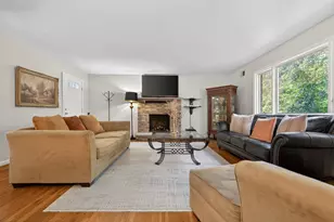 126 West 33rd St, Bayonne, NJ 07002 - Photo 4