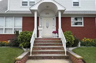 654 Chase Ave, Lyndhurst Township, NJ 07071 - Photo 2