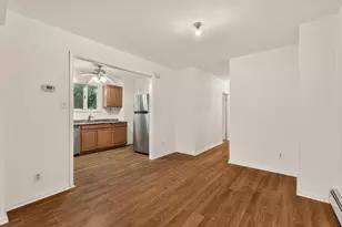 364 Princeton Ave, Jersey City, NJ 07305 - Photo 8