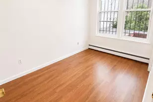 134 70th St, Guttenberg, NJ 07093 - Photo 8