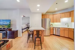 531 Jefferson St, Hoboken, NJ 07030 - Photo 4