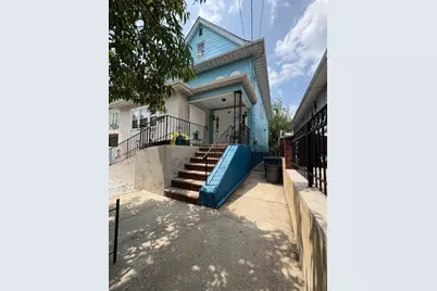 21 Danforth Ave, Jersey City, NJ 07305 - Photo 18