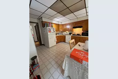 21 Danforth Ave, Jersey City, NJ 07305 - Photo 16