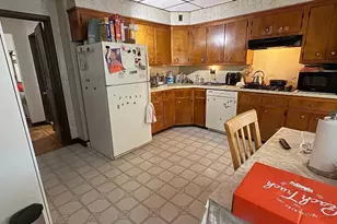 21 Danforth Ave, Jersey City, NJ 07305 - Photo 16