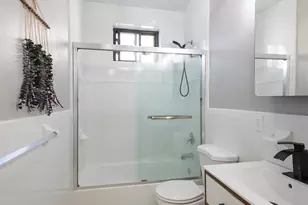 96 Bowers St, Jersey City, NJ 07307 - Photo 10