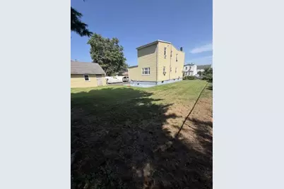 735 7th St, Secaucus, NJ 07094 - Photo 4