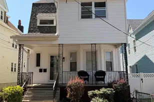 22 E 39th St, Bayonne, NJ 07002 - Photo 2