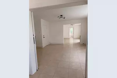 22 East 39th St #2nd floor, Bayonne, NJ 07002 - Photo 8