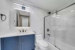 76 Corbin Ave, Jersey City, NJ 07306 - Photo 22