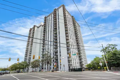 100 Manhattan Ave #2314, Union City, NJ 07087 - Photo 2