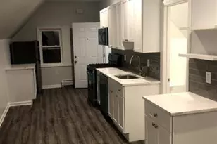 655 Avenue C, Bayonne, NJ 07002 - Photo 6