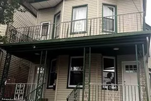 655 Avenue C, Bayonne, NJ 07002 - Photo 1