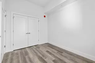 412 Whiton St, Jersey City, NJ 07304 - Photo 18