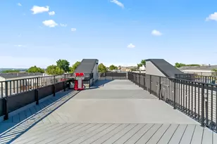 104 Poplar St, Jersey City, NJ 07307 - Photo 22