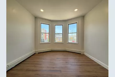 892 Broadway #2, Bayonne, NJ 07002 - Photo 4