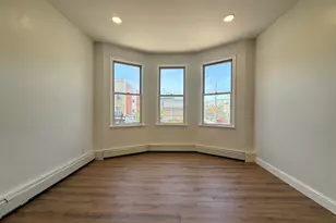 892 Broadway, Bayonne, NJ 07002 - Photo 4