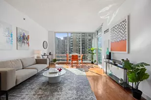 20 Newport Pkwy, Jersey City, NJ 07310 - Photo 4