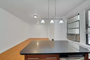 56 Glenwood Ave, Jersey City, NJ 07306 - Photo 6