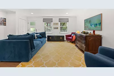 304 9th St, Jersey City, NJ 07302 - Photo 2