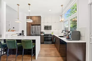 304 9th St, Jersey City, NJ 07302 - Photo 8
