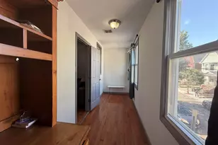 35 Dwight St, Jersey City, NJ 07305 - Photo 8