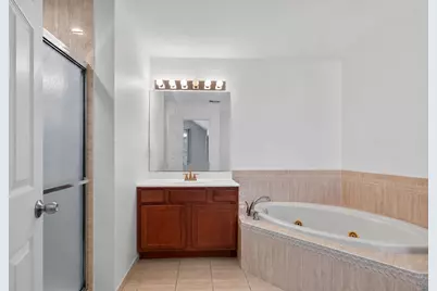 209 Blue Heron Dr, Secaucus, NJ 07094 - Photo 30