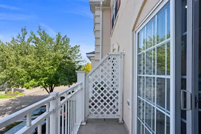 209 Blue Heron Dr, Secaucus, NJ 07094 - Photo 8