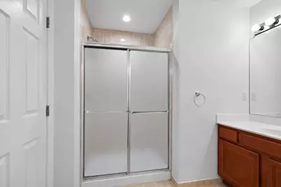 209 Blue Heron Dr, Secaucus, NJ 07094 - Photo 32