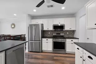 209 Blue Heron Dr, Secaucus, NJ 07094 - Photo 12
