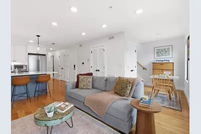 22 Lincoln St #3, Jersey City, NJ 07307 - Photo 4